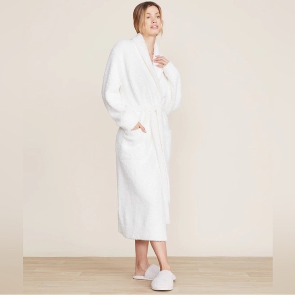 Barefoot Dreams CozyChic White Robe - Picture 4 of 9